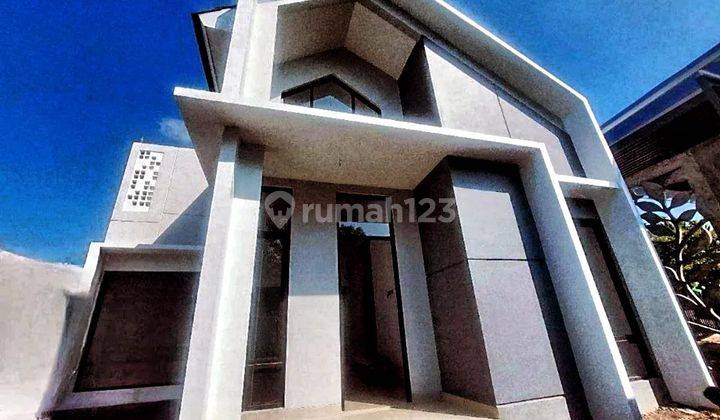 Rumah cluster type Mezzanine di banjarsari solo kota 1