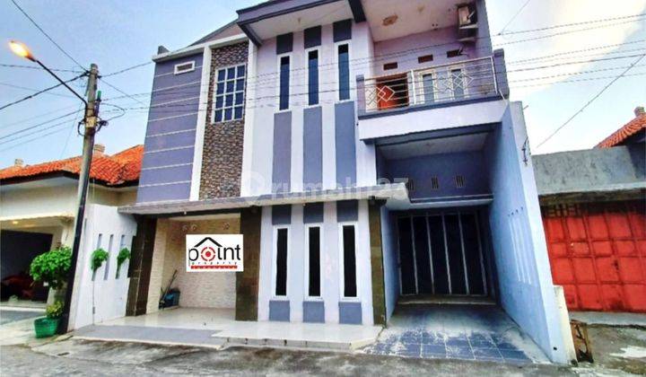 Rumah mewah 2 Lantai di perumahan cluster bulakrejo sukoharjo 1