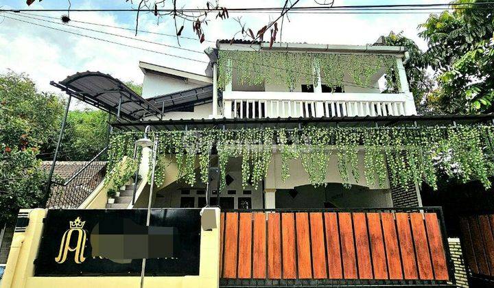 Rumah kost putri 2 Lantai plus furnish di dekat kampus UMS 1