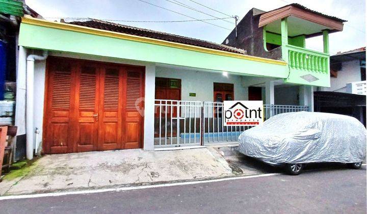 Rumah kost 2 Lantai dekat kampus AUB di Nusukan Solo kota 1