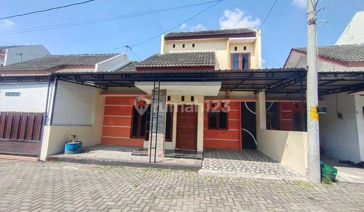 Rumah murah 2 Lantai di perumahan ngemplak Kartasura 1