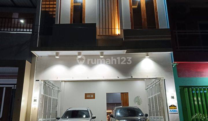 Rumah plus toko 2 Lantai pinggir jalan ramai di dekat mojosongo 1