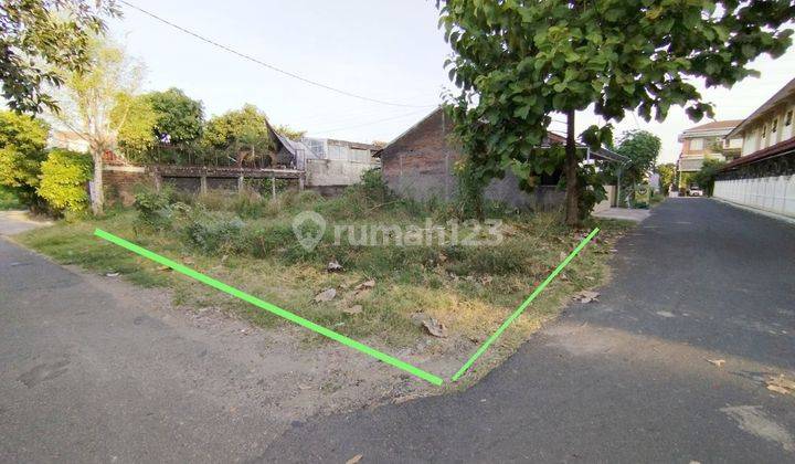 Tanah lokasi strategis 221 m² di Karangasem Laweyan Solo 1