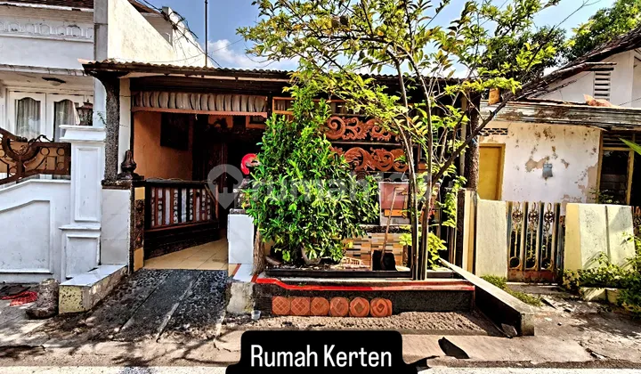 House in Jajar Laweyan Near Manahan Stadium Solo