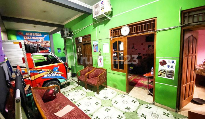 Rumah Plus Gudang Di Gang Buntu Nusukan Solo