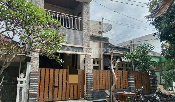 Rumah Cantik 2 Lantai Lokasi Strategis Di Banyuanyar Solo 1