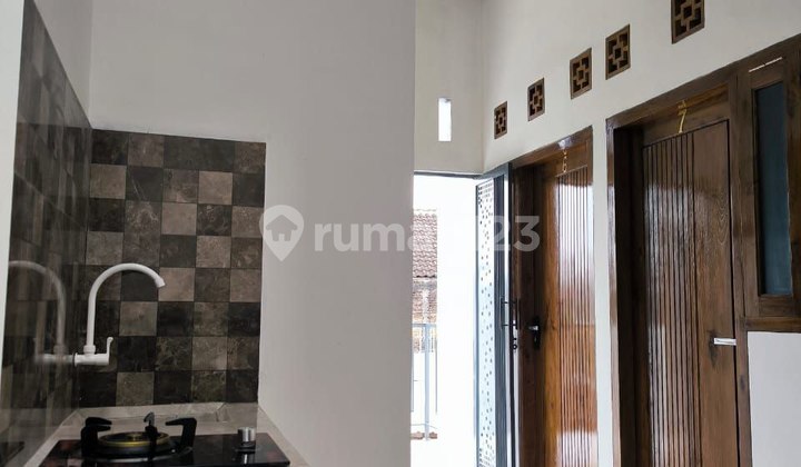 Kost 11 Kamar Di Area Kampus Uns Jebres Full Furnish