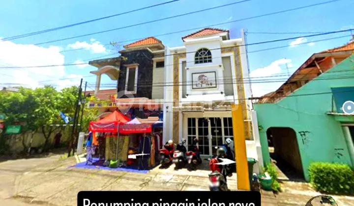 Rumah Plus Toko 224.0 M² Pinggir Jalan Raya di Penumping