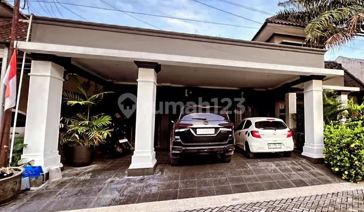 Rumah Mewah di Perumahan Cluster Paulan Colomadu Bonus Furnish