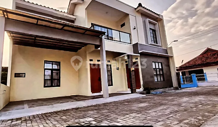 Rumah Solo Kota Murah Di Townhouse Nusukan Banjarsari Rumah Solo Kota Murah Di Townhouse Nusukan Banjarsari
