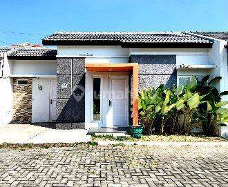 Rumah Minimalis Di Perumahan Cluster Gentan Area 1