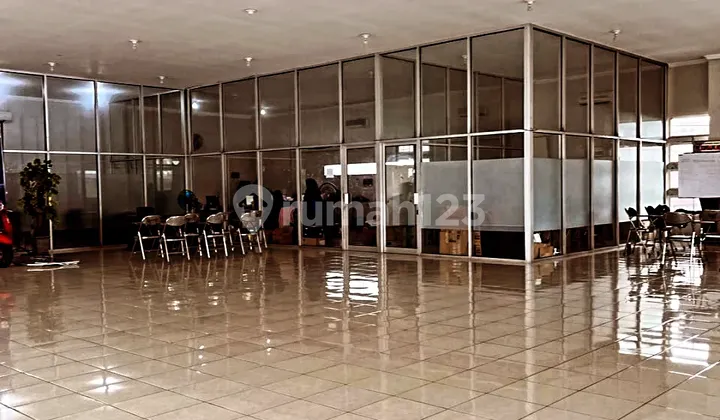 Business Space 707.0 M² in Serengan Tipes, Alongside Main Road Business Space 707.0 M² in Serengan Tipes, Alongside Main Road