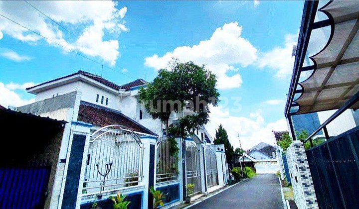Tohudan Colomadu House Large Land 234 M2 Strategic Location 2