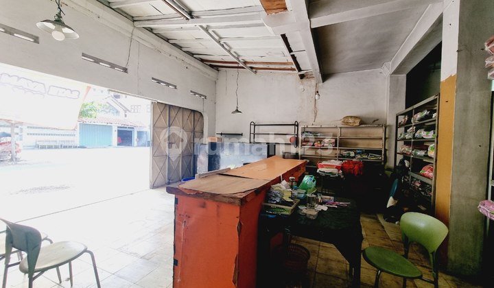 Rumah, Plus Toko Pinggir Jalan Raya Penularan Laweyan Solo 2