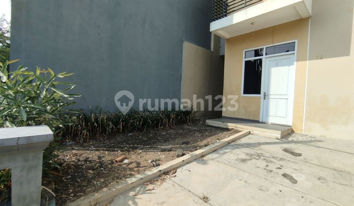 Tohudan Colomadu Cluster House with 10-Meter Road Access 2