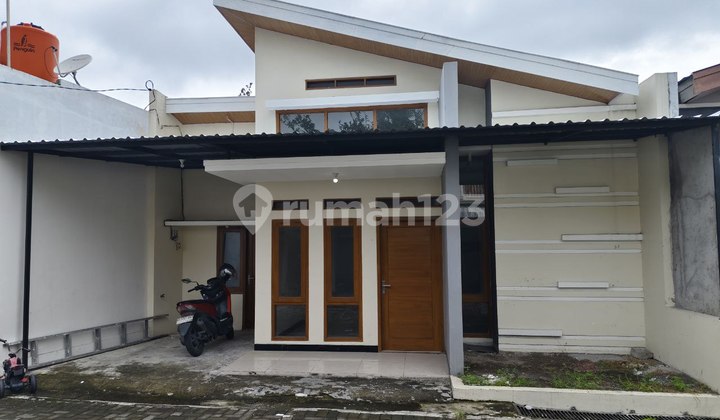 Rumah Cantik Pandeyan Ngemplak Boyolali Harga Murmer