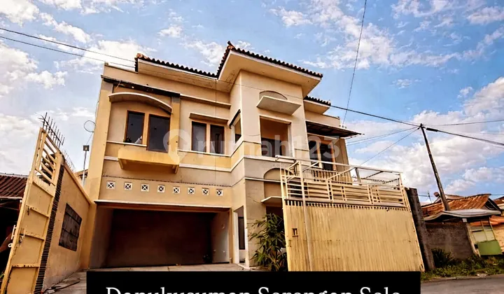 Rumah Mewah 2 Lantai di Danukusuman Serengan Solo Kota 1