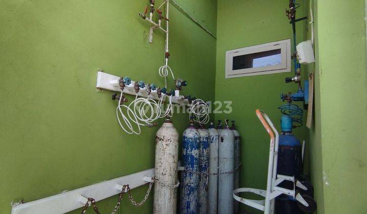 Ruang Usaha Klinik Rumah Sakit 1420 m2 Pinggir jalan Raya Simo 2