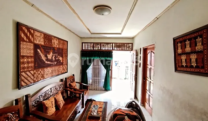 Rumah Murah 195m2 Di Kadipiro Banjarsari Solo 2