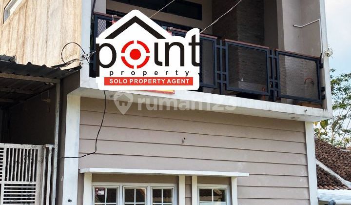 Rumah Cantik Mewah Di Perumahan Jumantono Karanganyar 2