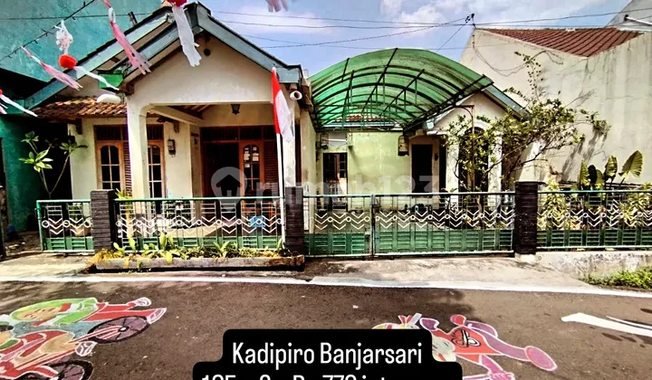 Rumah Murah 195m2 Di Kadipiro Banjarsari Solo 1
