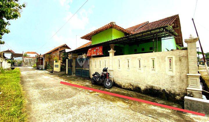 Rumah Cantik Lahan Luas 245 M2 Di Depan Kolam Renang Kopassus  1