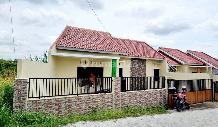 Rumah Cantik Siap Huni Dekat Ringroad Mojosongo Di Plesungan, 2