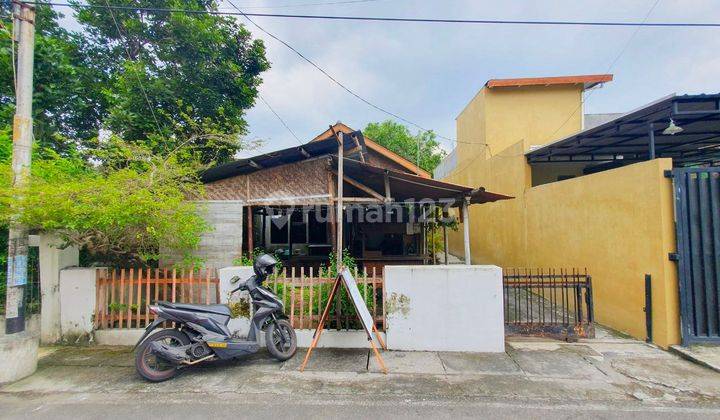 Rumah Hitung Tanah Di Dekat Stadion Manahan Solo 1