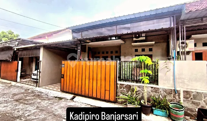 Rumah Cantik Di Perumahan Cluster Mini Kadipiro Banjarsari Rumah Cantik Di Perumahan Cluster Mini Kadipiro Banjarsari