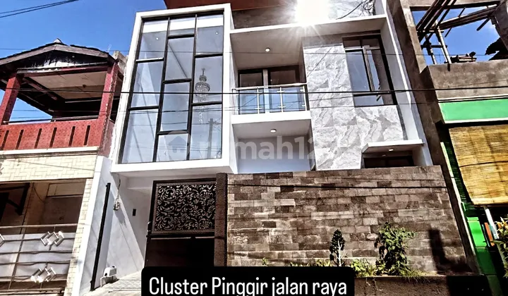 Rumah Mewah Di Perumahan Cluster Pinggir Jalan Raya Rumah Mewah Di Perumahan Cluster Pinggir Jalan Raya