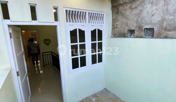 Rumah Cantik di Jaten Karanganyar Siap Huni 2