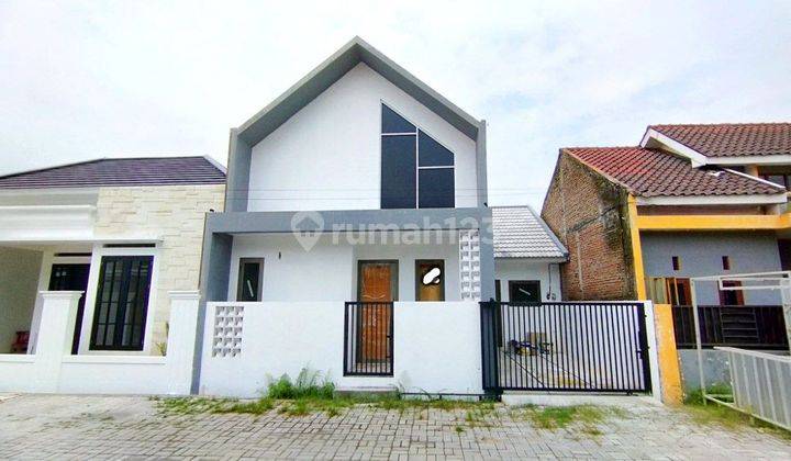 Rumah Cantik Scandinavian Di Perumahan Cluster Gumpang Kartasura 1