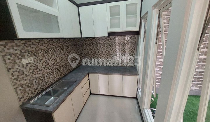 Luxury House Mangkubumen Banjarsari Price Reduced 2