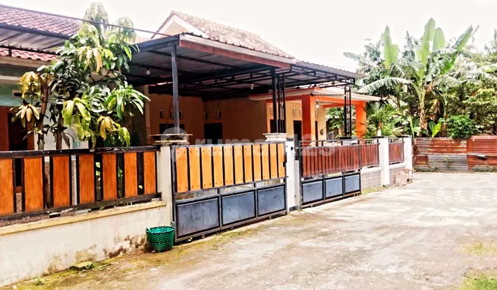 Rumah Gagak Sipat Dekat Embarkasi Haji Donohudan 2