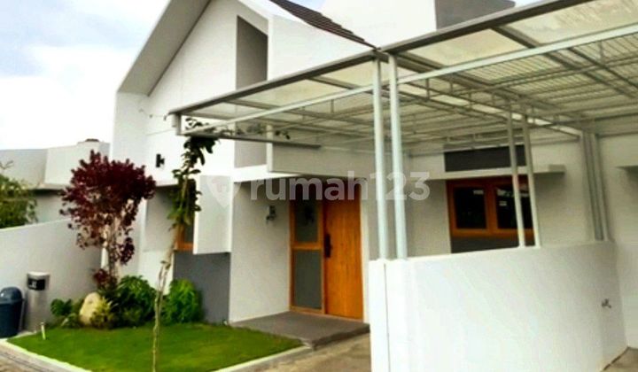 Rumah Cantik di Perumahan Cluster Triyagan Mojolaban Palur 2