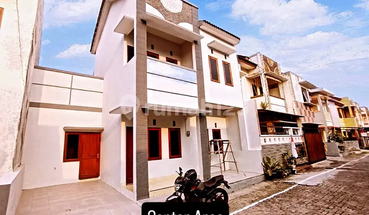 Rumah Murah Gentan Di Perumahan One Gate 1