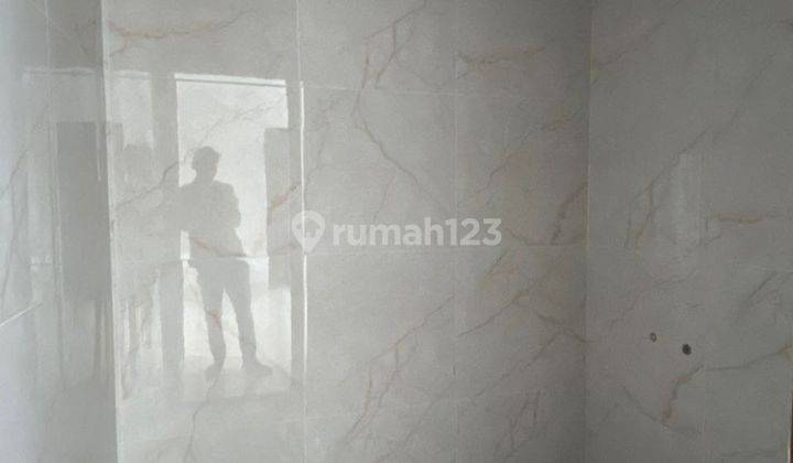 Rumah Mewah Di Perumahan Cluster Belakang Fave Hotel Manahan 2