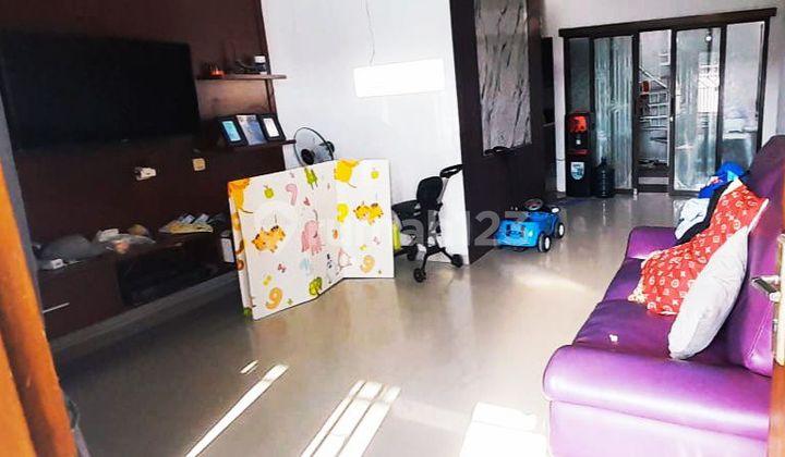 Beautiful House in Gentan Housing Estate Near Mangesti Street 2