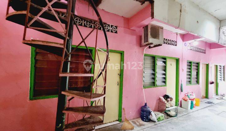 Rumah Kost Aktif Pinggir Jalan Utama Kadipiro Deket Kampus Unisri 2