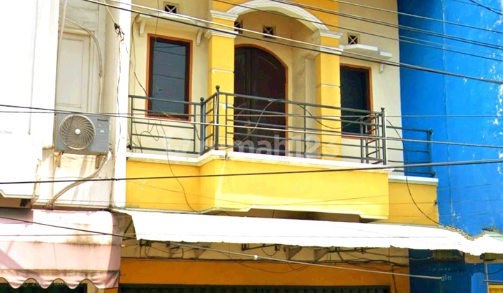 Ruko 2 Lantai Pinggir Jalan Raya Di Jebres Mojosongo