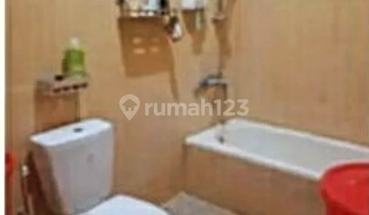 Rumah Mewah 2 Lantai di Sumber Banjarsari Solo 2