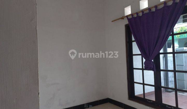 Rumah Cantik Lahan Luas 131 M2 Di Mojosongo Jebres Solo 2