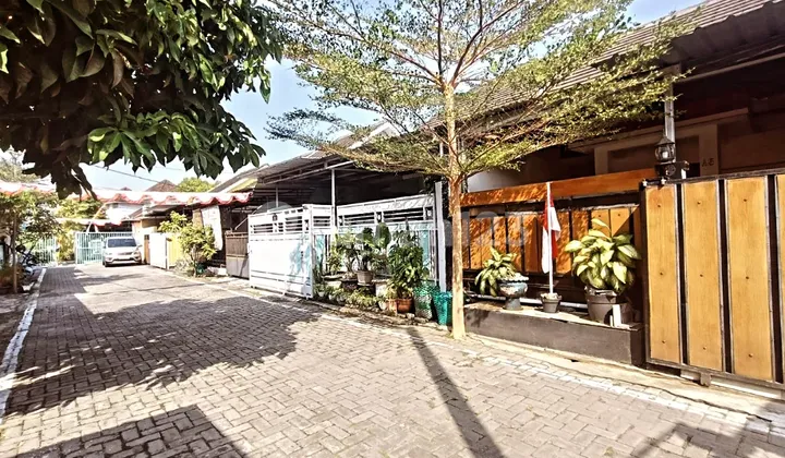 Beautiful Secondhand House in Gumpang Kartasura Housing Complex 2