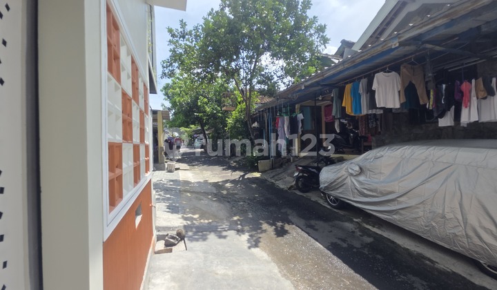 Kost 12 Kamar Dekat Kampus Uns Full Furnish