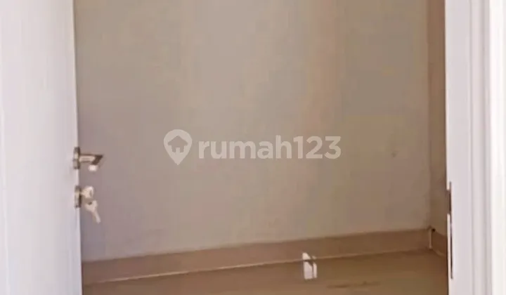 Rumah Cantik Di Perumahan Cluster Gentan Area 2