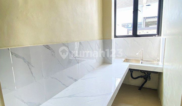 Rumah Mewah Di Perumahan Cluster Solo Baru Area 2