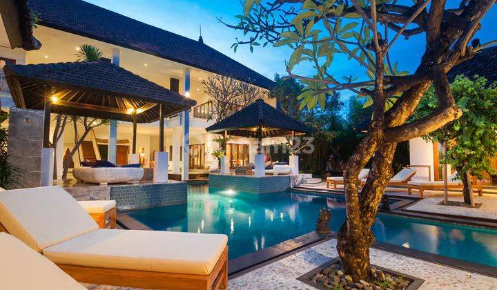 PRIVATE VILLA FOR SALE NEAR CANGGU 1