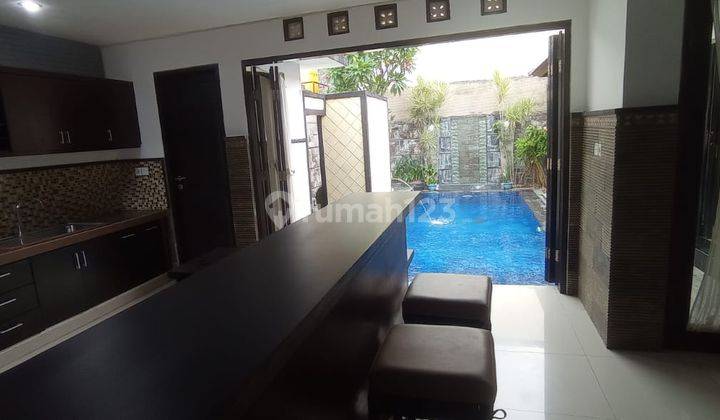 MODERN BALINESE VILLA FOR RENT IN RENON AREA 2