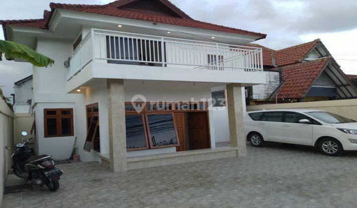 FULL FURNISHED 2 STORY HOUSE FOR SALE IN SEMINYAK 1