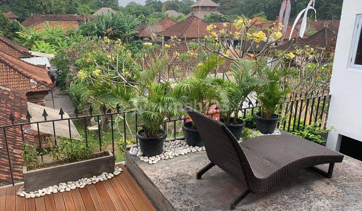 FOR SALE NEWLY RENOVATED VILLA IN JIMBARAN 2